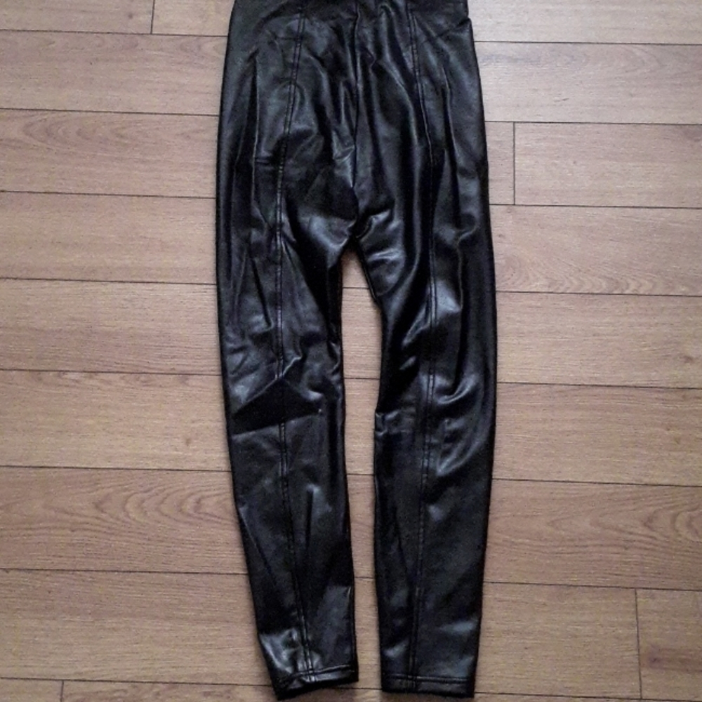 AFRM Los Angeles brand Stretch faux leather black leggings, elastic high waist